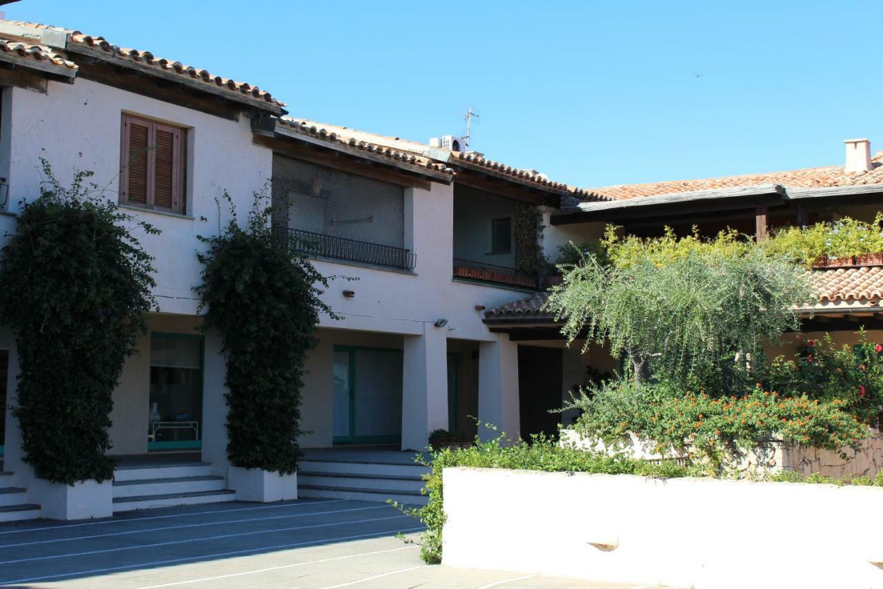 Casa Vacanze Il Cisto - Golfo Di Marinella Villa Porto Rotondo Exterior photo